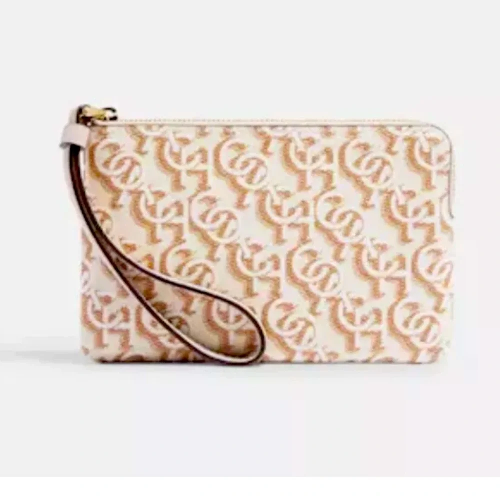 New! Coach Zip Wristlet With Coach Monogram